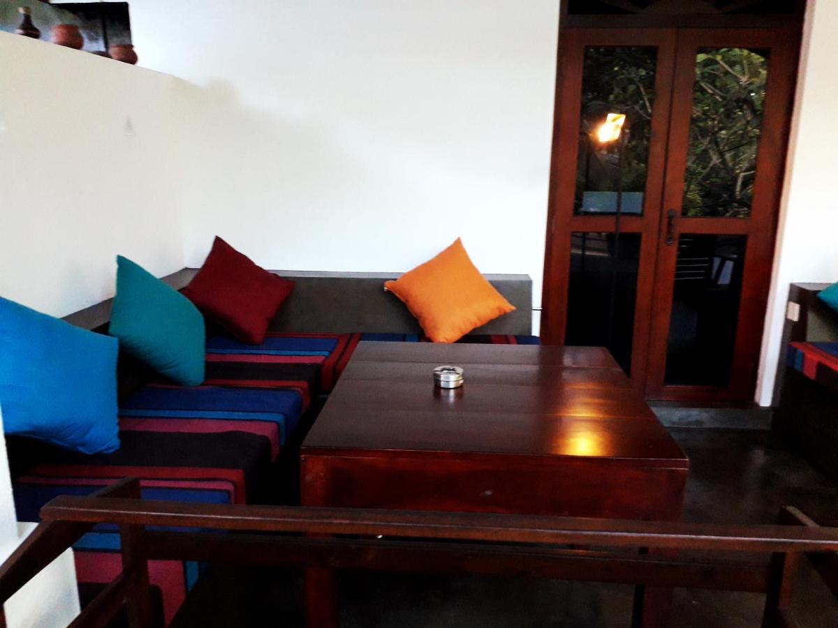 טנגלה Goyambokka Guesthouse מראה חיצוני תמונה